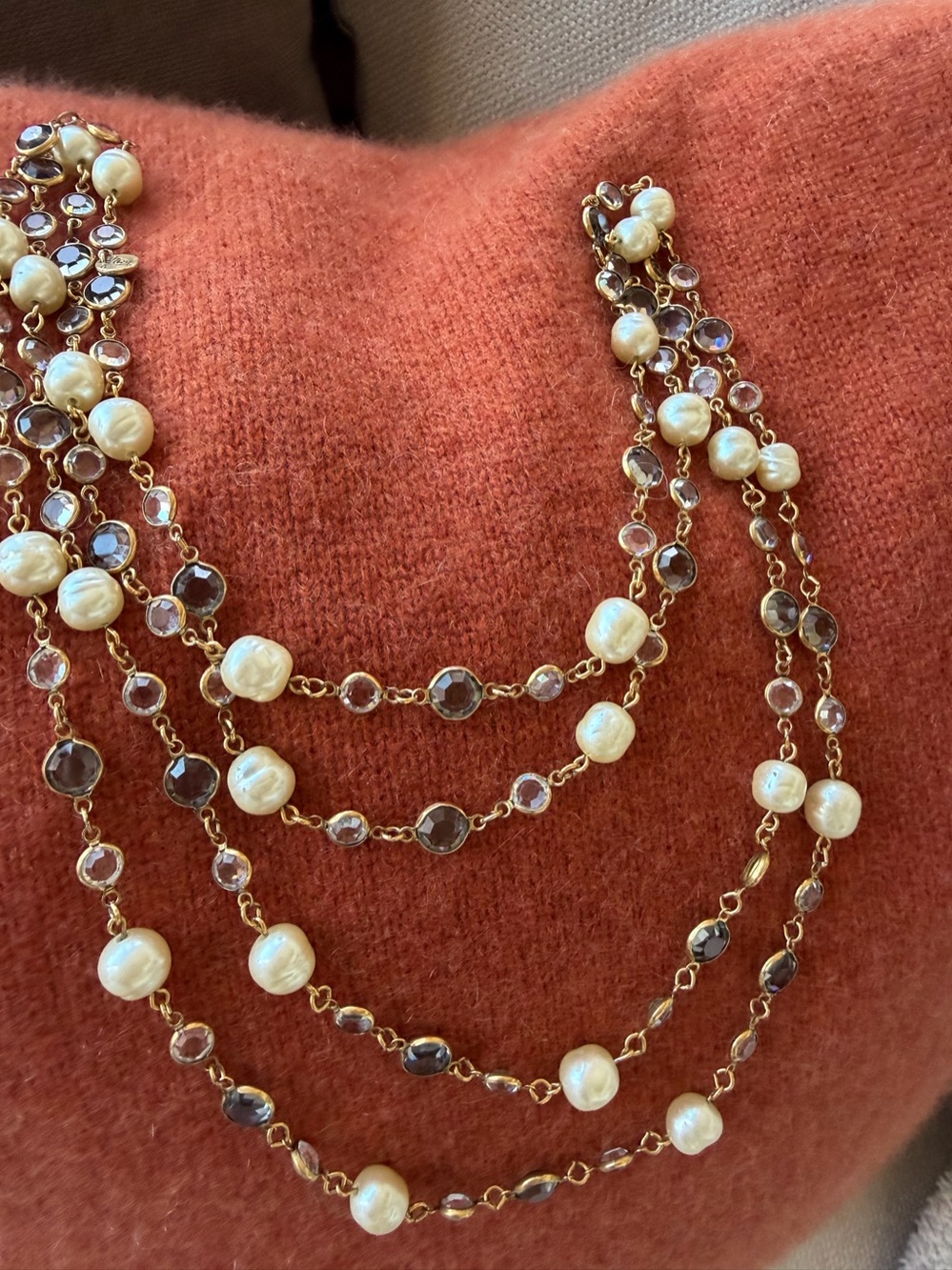 AUTHENTIC CHANEL 81 gold plated baroque pearl and gray crystal sautoir necklace